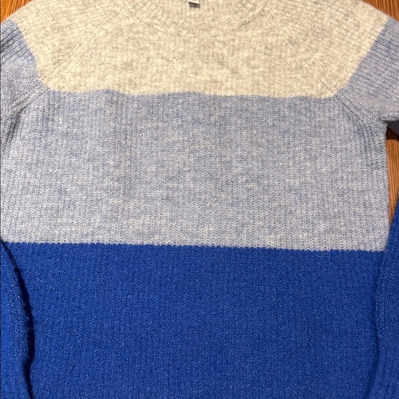 Tri color crewneck sweater - Picture 3 of 5